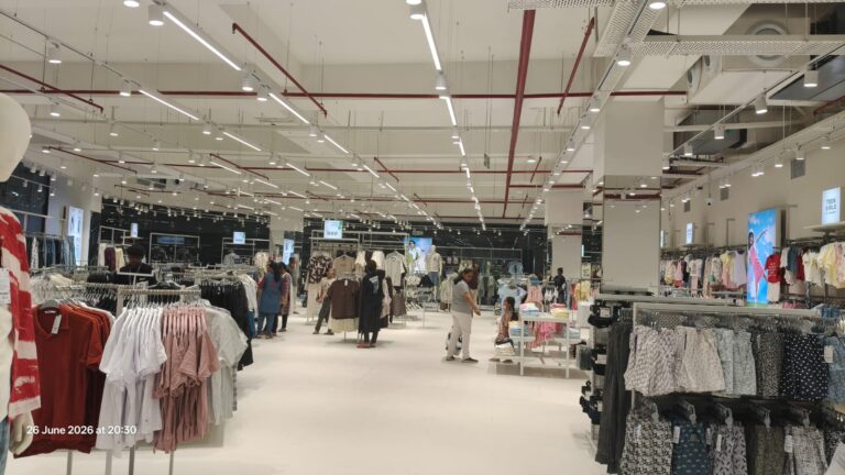 OWND – R Mall Vaishnodevi, Ahmedabad